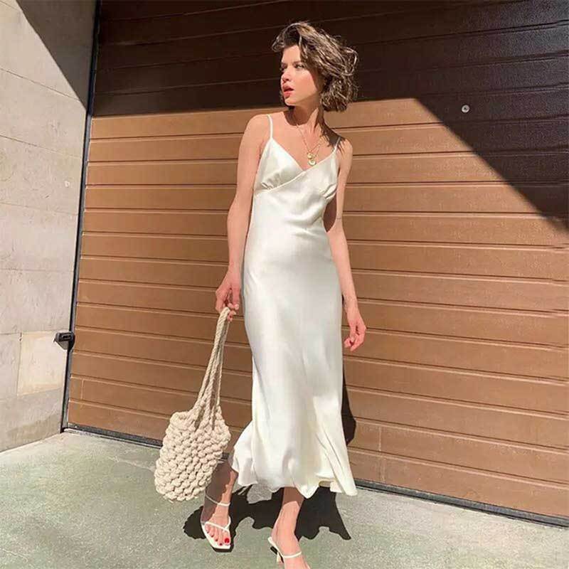 2207859582284.jpg Ladies fashion dresses - الصورة 1