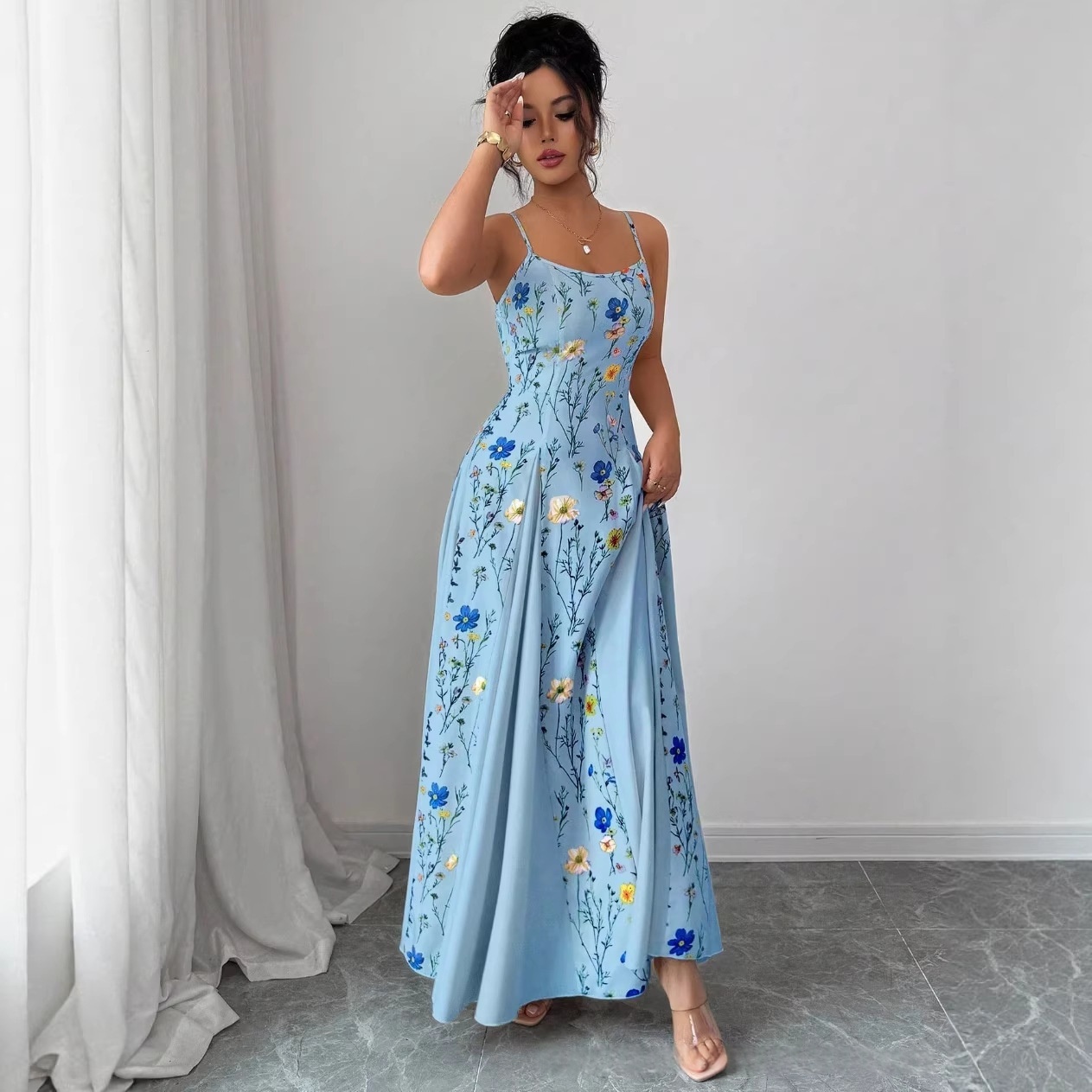 9805f399-f872-4b7b-9ef1-ab66746b76ec_water.jpeg Elegant And Chic Printed Slip Dress - الصورة 1
