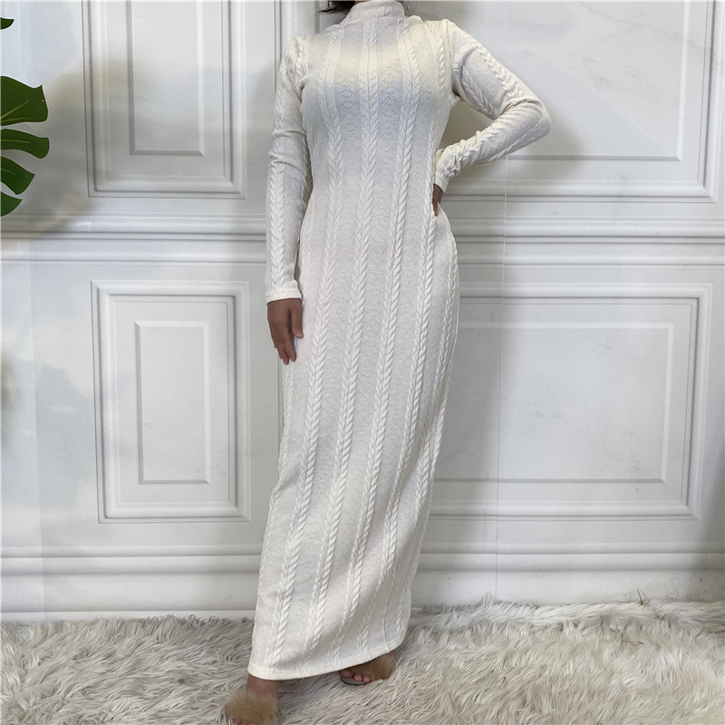 c20360d9-20f3-48b6-a581-62da838b5c97.jpg Solid Color Knitted Sweater Base Dress - الصورة 1